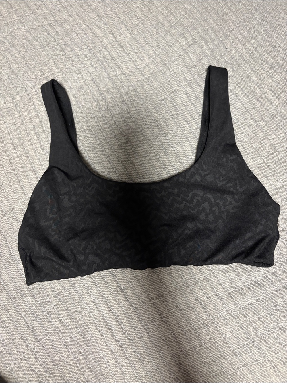 Black Women's Scoop Neck Tank Top